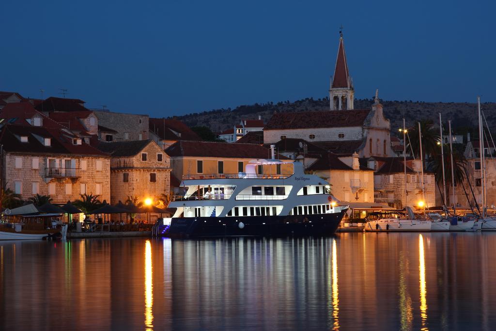 Apartmani Rita Milna  Bagian luar foto