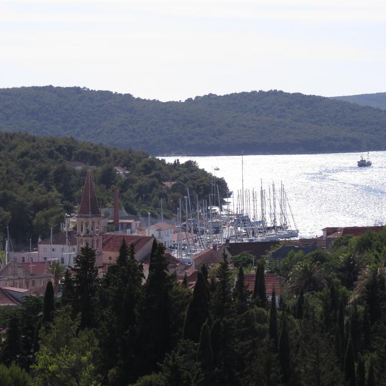 Apartmani Rita Milna  Bagian luar foto